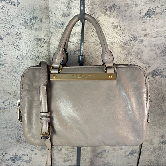 Marc by Marc Jacobs Leather Bag - Picture 1 of 15
